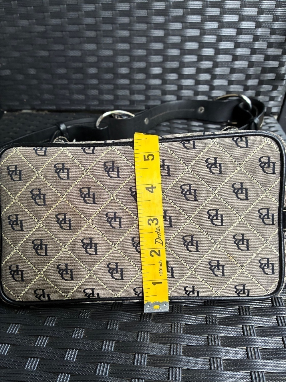 Dooney & Bourke Bag - Picture 6 of 16